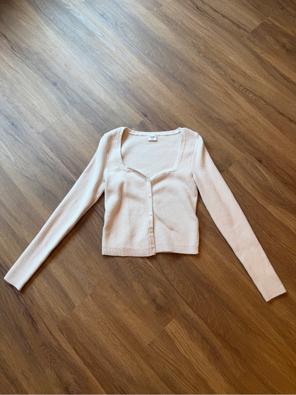 Abercrombie and fitch cream button up top